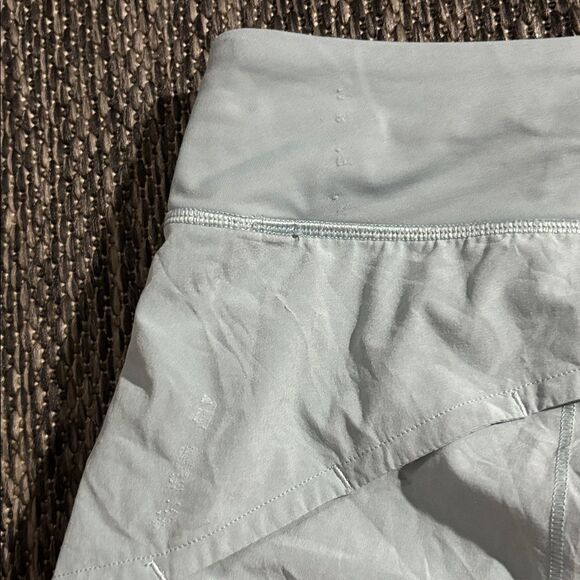 Lululemon Speed Up Short *2.5" - Picture 3 of 9